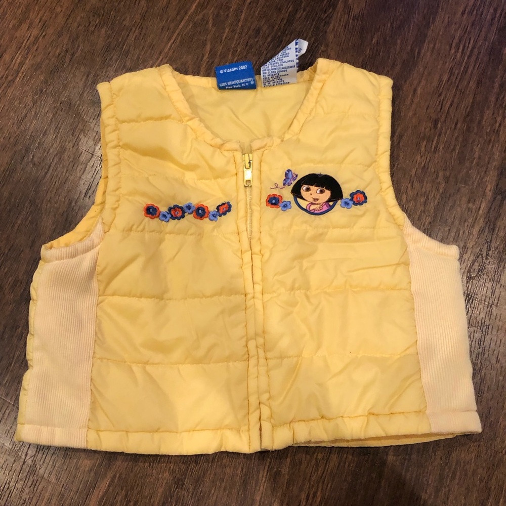 2002 nick Jr Dora the explore vest 4T light weight puffer